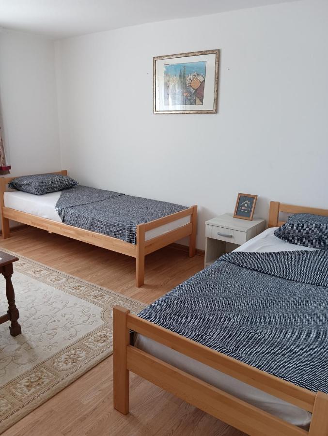 Apartamento Cookies Old House Visoko Exterior foto