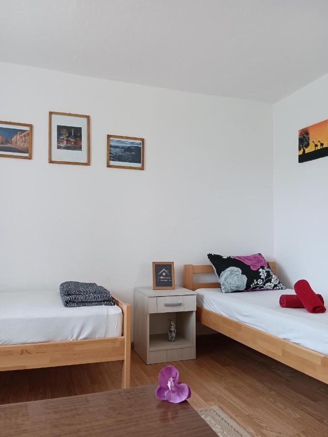 Apartamento Cookies Old House Visoko Exterior foto
